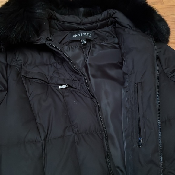 Very Warm Winter Long Faux Fur Puffer coat, Anne Klein, size M. Great conditions - Picture 3 of 8